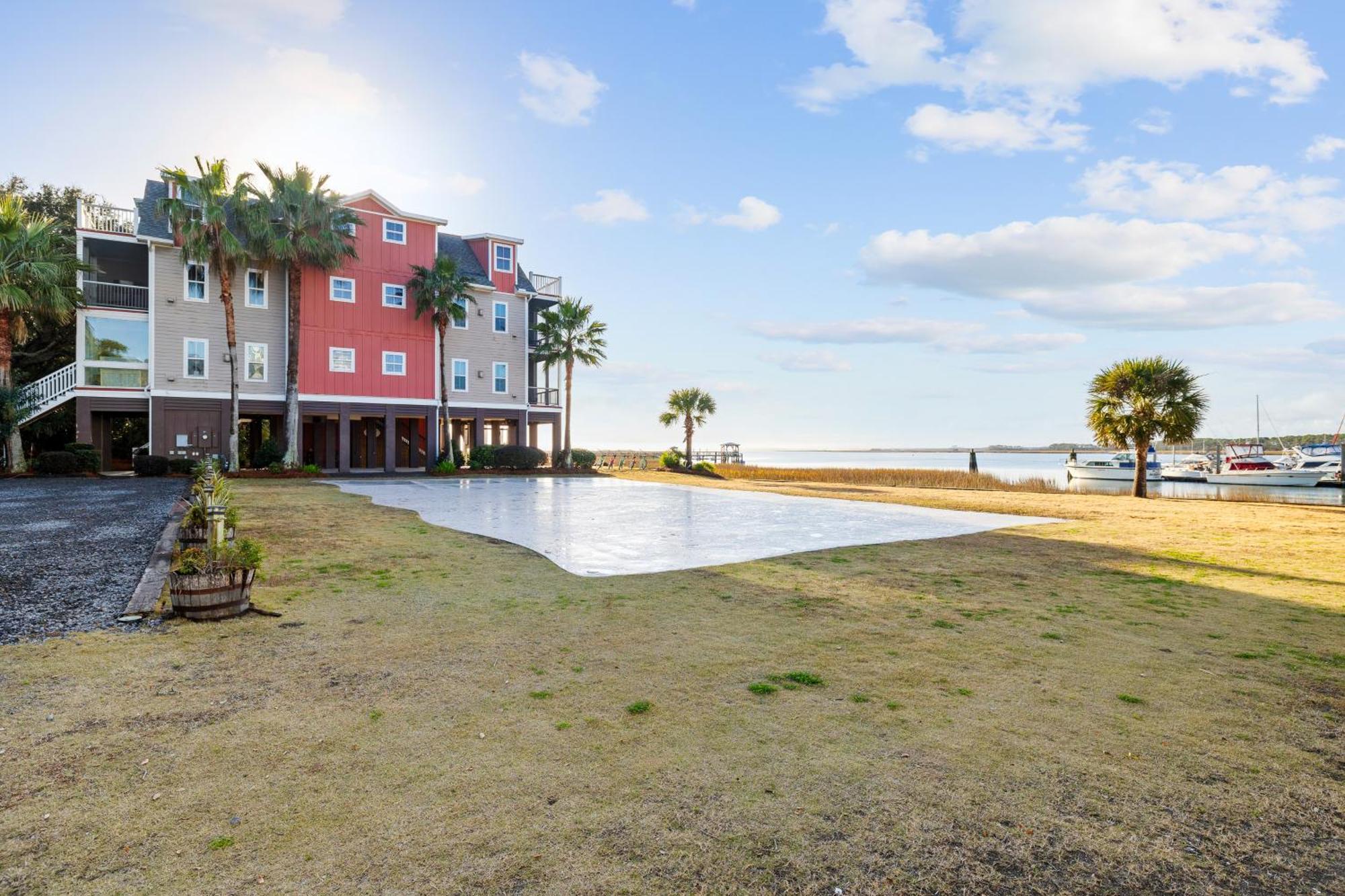 Regatta Inn - Adults Only Folly Beach Eksteriør bilde